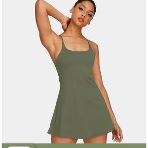 Halara exercise dress- NWT- Small